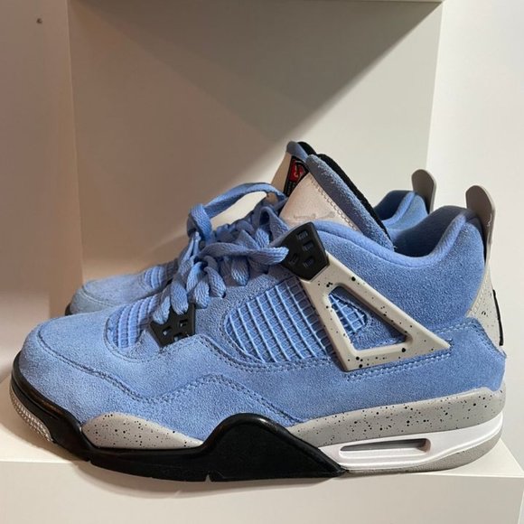 SOLD - Nike Air Jordan 4 Retro (GS) University Blue - Picture 3 of 9